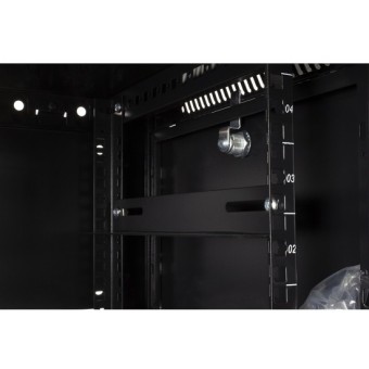 Rack mural  9U 1C 600 x 600 negro, vista guías