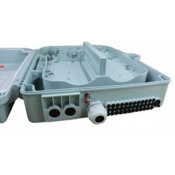 Caja fibra óptica exterior IP-65 para 24 adaptadores SC simplex vista lateral