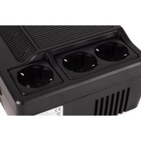 AVR Lapara Regulador automático de voltaje 1200 VA detalle schukos