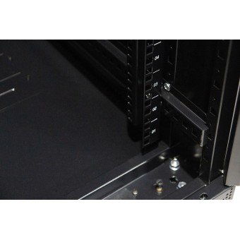 Armario rack 38U 19" 600 x 800 Lapara Networking detalle perfil
